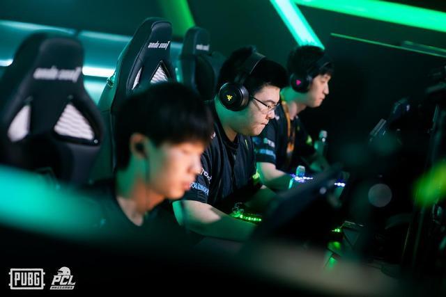 羽毛球焦点 羽毛球焦点