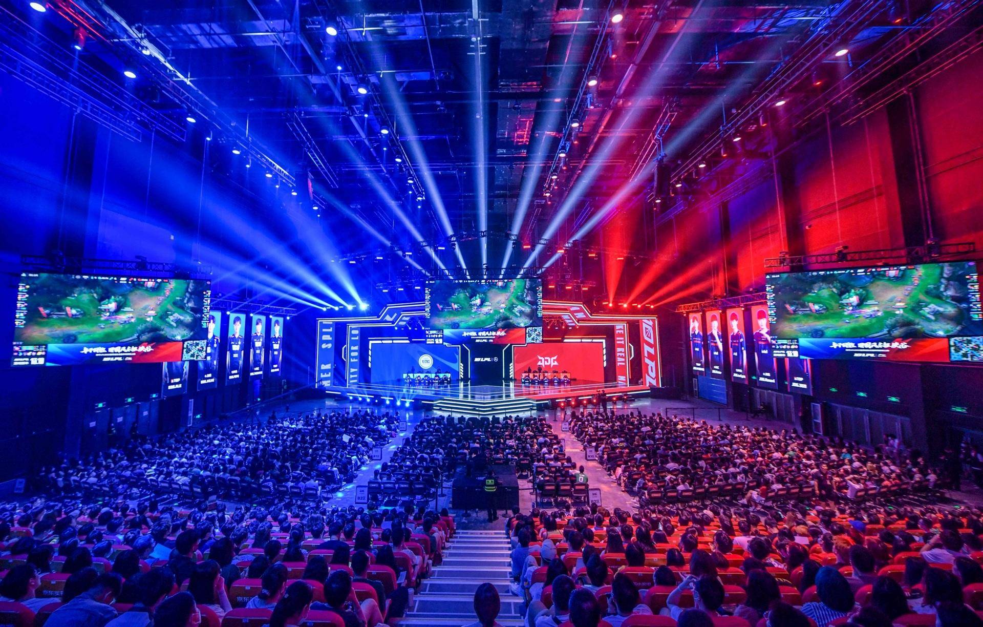 心在八局轮 心在八局轮